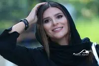 ببینید: سحر دولتشاهی و کیف ۳هزار دلاری در یک دورهمی