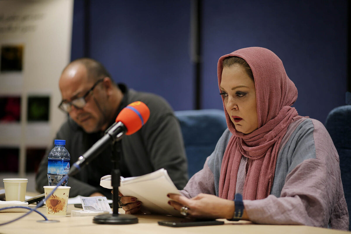 رونمایی از مجموعه نمایشنامه‌های محمود استادمحمد
