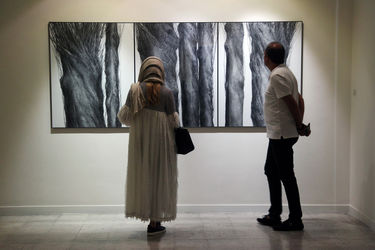 نمایشگاه نقاشی‌های نفیسه صدیقی با عنوان "دریافت" در گالری اثر