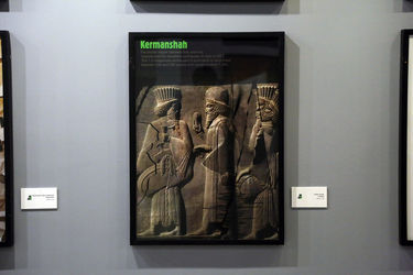 نمایشگاه گروهی آثار هنری با موضوع زلزله کرمانشاه در گالری ایده