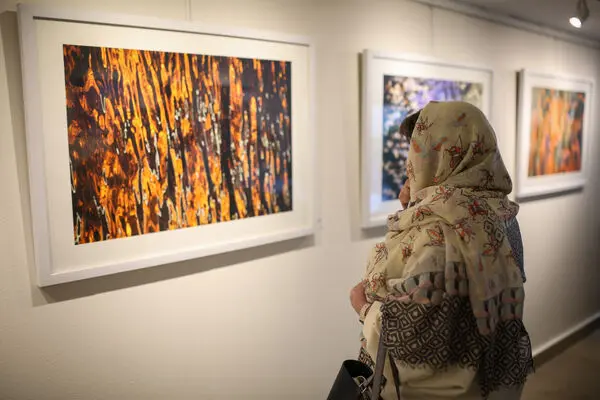 عکس‌های متفاوت حسام درویش‌پور در گالری گلستان
