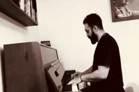 نوازندگی مهدی یراحی به یاد استاد بابک بیات/ فیلم