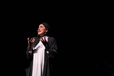 نمایش "تروما" در تماشاخانه استاد ناظرزاده کرمانی