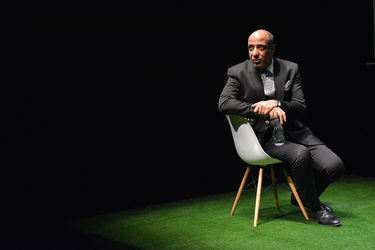 نمایش ضیافت پنالتی ها در تماشاخانه پالیز