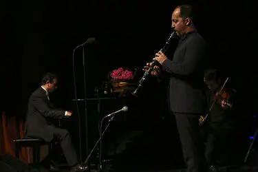 کنسرت گروه "آبرون" در فرهنگسرای نیاوران‎