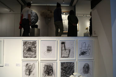 افتتاحیه‌ی نمایشگاه گروهی با عنوان "سیاه و سفید" در گالری ایوان