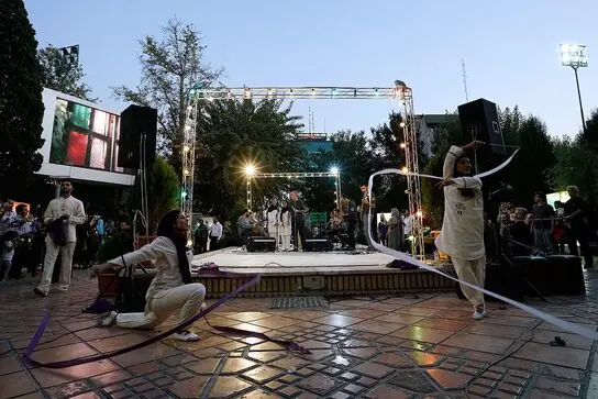 جشنواره هنر برای صلح در خانه هنرمندان