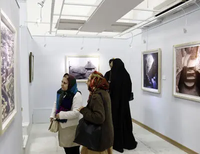 نمایشگاه آثار پیشگامان ارمنی ایرانی هنر معاصر ایران در گالری مریم