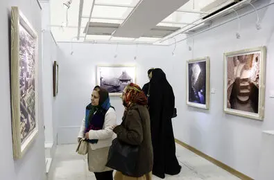 نمایشگاه آثار پیشگامان ارمنی ایرانی هنر معاصر ایران در گالری مریم