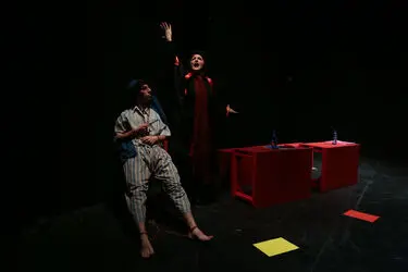 نمایش "شاهدین اعدام" در تماشاخانه مهرگان