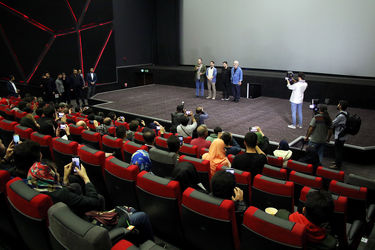 اکران مردمی فیلم ردخون در پردیس سینمایی کورش