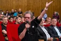 ویدئو: مهرجویی: در وزارت ارشاد تحصن می کنم/ بزنید مرا بکشید اما حقم را می گیرم.