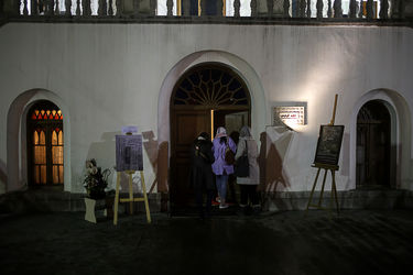 اکران مردمی فیلم "دنیا تنهایی کم ندارد" در موزه سینما