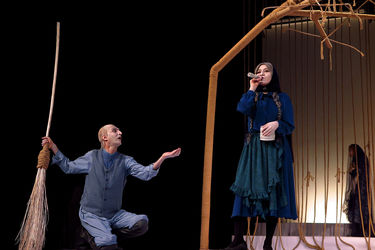 نمایش "کابوس حضرت اشرف" در سالن استاد ناظرزاده کرمانی