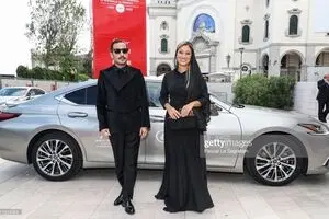ببینید: نوید محمدزاده با دایانا روی فرش قرمز ونیز رفت