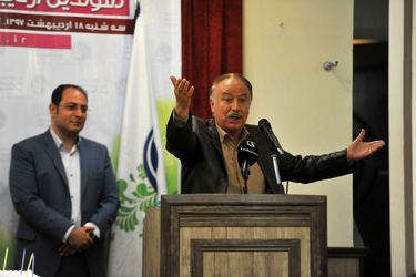 تجلیل از هنرمندان پیشکسوت متولد اردیبهشت ماه