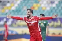 اقدام جنجالی مهاجم پرسپولیس علیه بیرانوند/ عکس