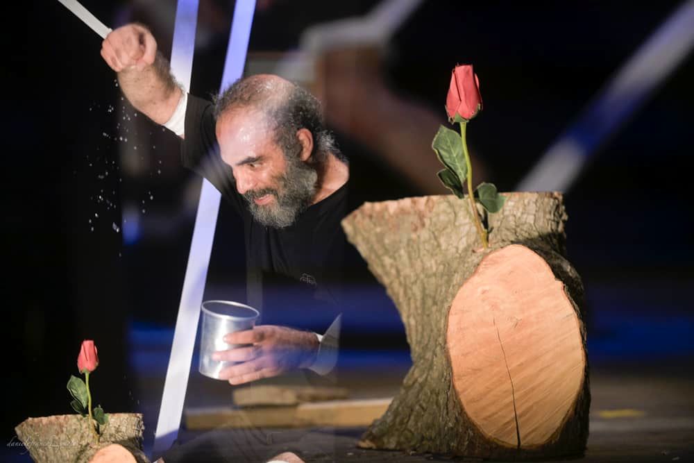 جعفر مهیاری برنده ۳ جایزه جشنواره تئاتر سله ایتالیا