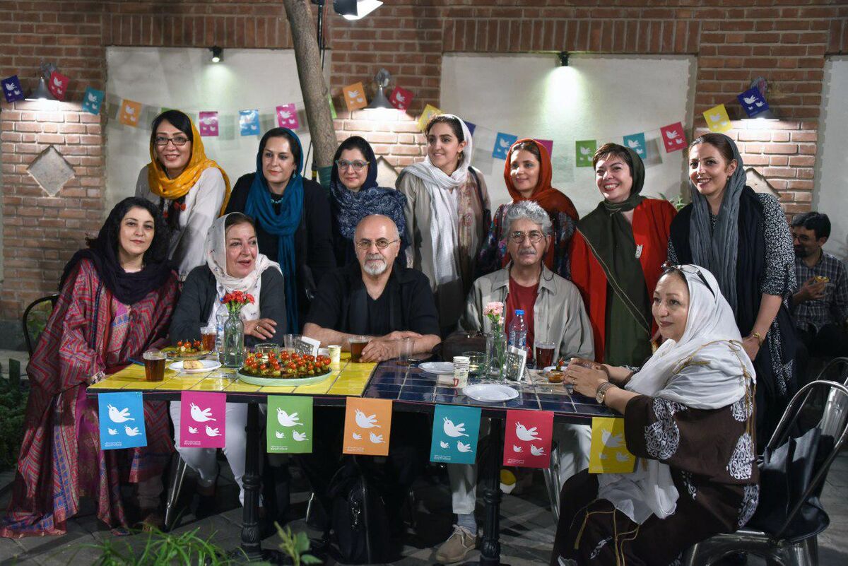 رونمایی از پوستر هفدهمین جشنواره بین‌المللی نمایش عروسکی