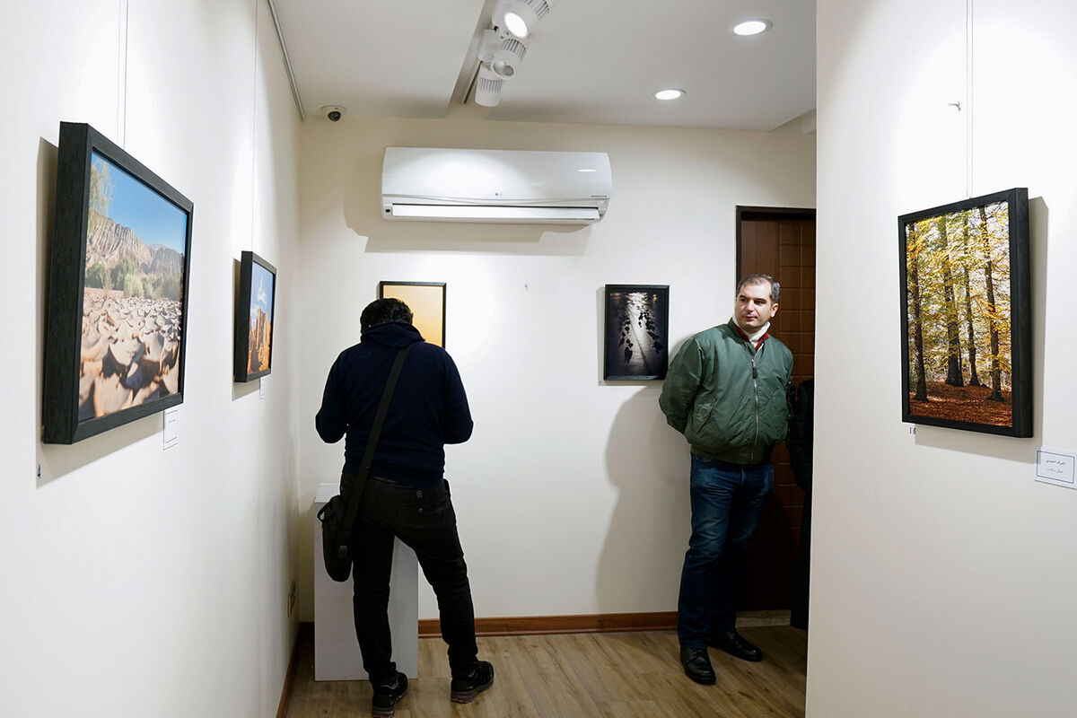 چهاردهمین نمایشگاه گروهی انجمن عکاسان نگاه در نگارخانه بهارک