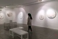 ببینید: خانم نقاش با زمین هم‌دردی کرد