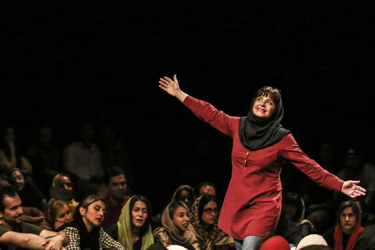 Street Romance Goes on Stage in Iranshahr Hall