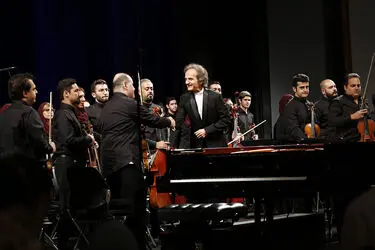 ارکستر سمفونیک تهران در تالار وحدت