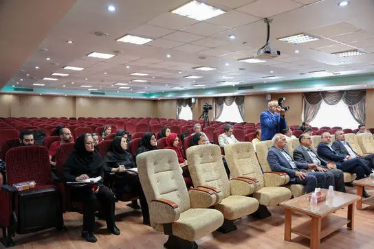 نشست خبری نخستین نمایشگاه بین‌المللی برندهای برتر کفش، کیف و کالای ورزشی