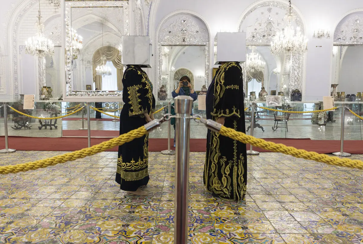 اجرای پرفورمنس 