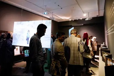 نمایش عکس های نیوشا توکلیان در گالری آب انبار