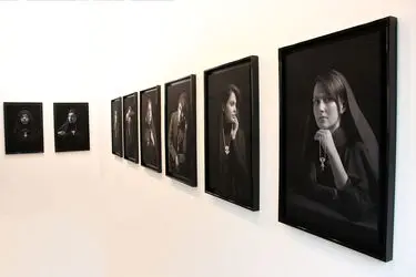 نمایشگاه آثار برگزیدگان جواهرسازی هنری معاصر در گالری آریا