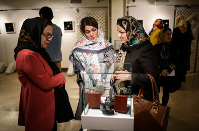 گالری رها و نمایش خصوصی مجموعه الف دال