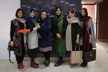 نمایشگاه "صلح و زیور" در کاخ سعدآباد