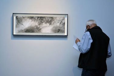 نمایشگاه نقاشی‌های آب‌مرکب پری‌یوش گنجی در گالری ایرانشهر