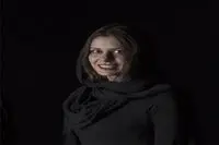 سروناز علم بیگی : در جغرافیای خاصی زندگی می کنیم و آنچه تعریف می کنیم برای مردم جهان شنیدنی ست / همکاری بسیار زیبا و آموزنده با بهزاد حاتم