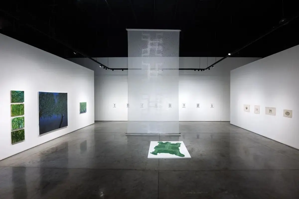 “Wish to be Happy, I Want to be Yellow” group exhibition at Gallery Isabelle