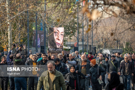 تشییع پیکر ژاله علو با حضور گسترده هنرمندان