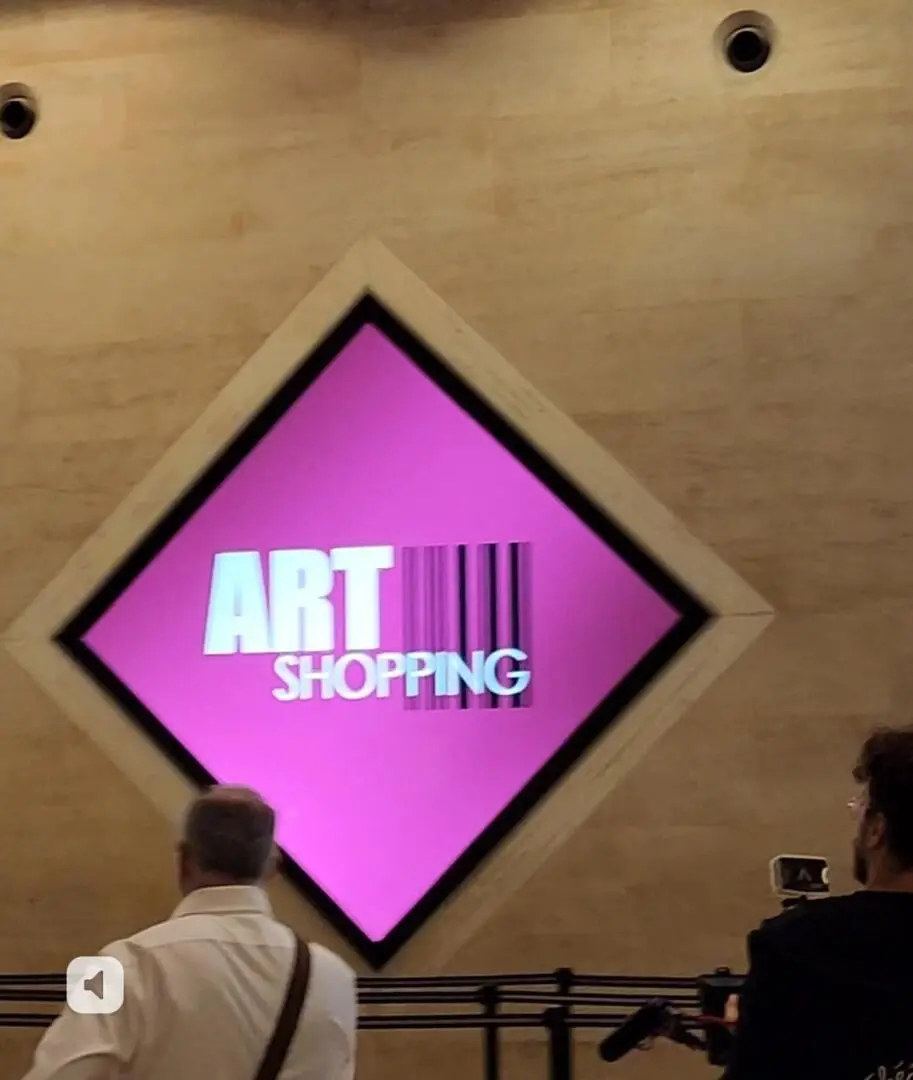 رزا اخلاقی Roza Akhlaghi فونیکس دبیPhoenix Art Group