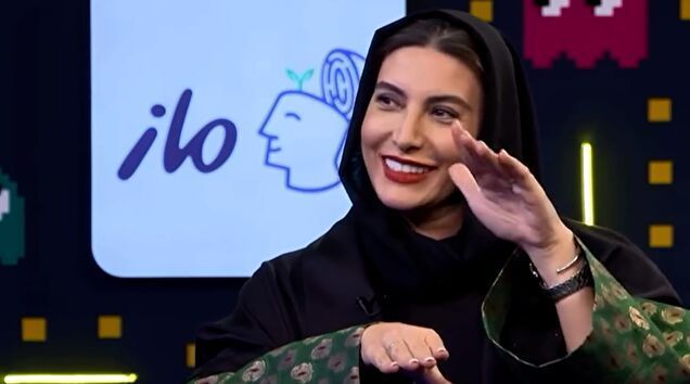 فریبا نادری زیر تیغ تند انتقادات/ بچه زعفرانیه به خودش شلیک کرد!