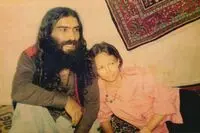 بهرام: ستاره‌ی دُرشت، دور، کم سو؛ حال، زمان یادگیری‌ی نامِ گلی است/درباره عجیب‌ترین و غریب‌ترین شاعر ایرانی
