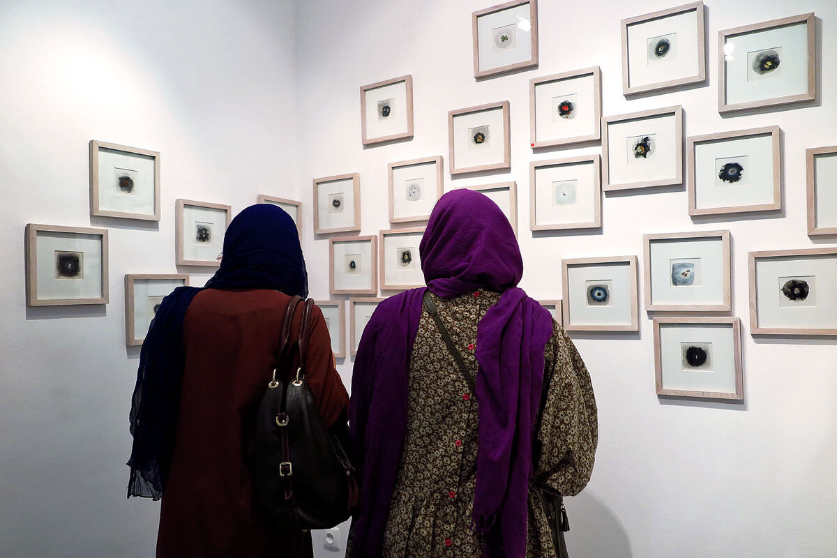 نمایشگاه نقاشی های لیلا گورزی در گالری وستا پلاس
