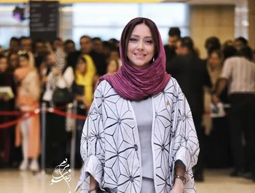 بهاره کیان افشار زیباترین زن مسلمان شد