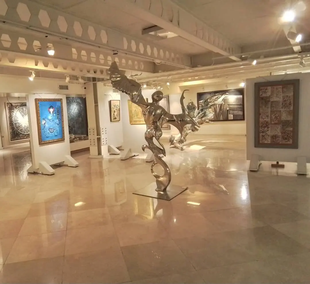 Raha Gallery Collection 