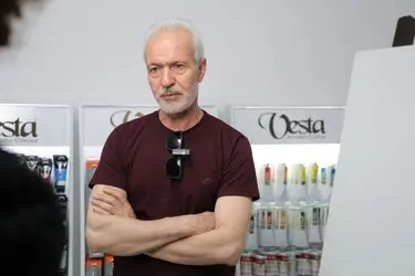 Vesta Color Factory