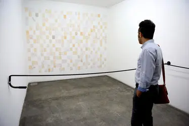 نمایشگاه چیدمان مونا آقابابایی با عنوان «مطالعه در سطح» در گالری اُ