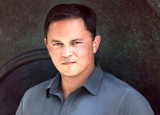 رمان تازه مارک گرینی پرفروش شد