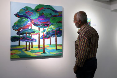 نمایش آثار الهام عظیمی، سحر شادمان و رضوان یارائی در گالری مژده