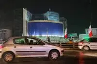 دیوارنگاره میدان ولیعصر ۲۴ ساعته حذف شد/ از دیوار نگاره های مردانه تا اعتراض زنان هنرمند