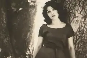 ببینید: شوخ‌طبعی فروغ فرخزاد/ عکس فروغ فرخزاد که تاکنون ندیده‌اید