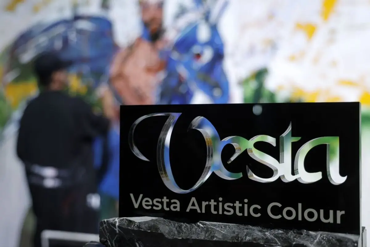 Vesta Color joins “The Sense of Persia” multimedia exhibition